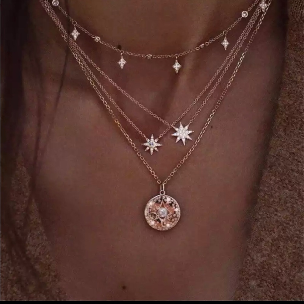Gold Layered Medallion Star Pendant Necklace